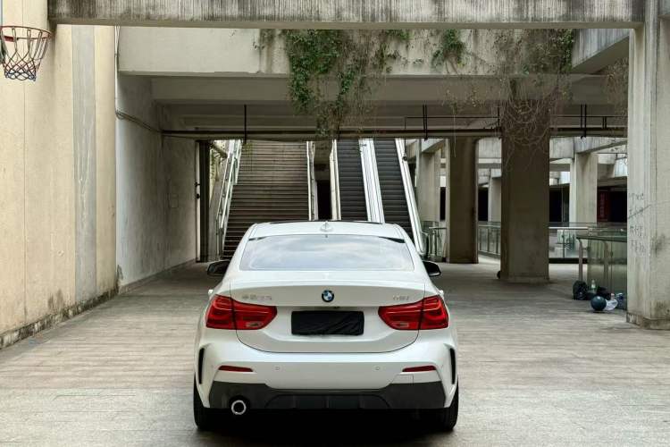 Used BMW 1 Series 2019 118i M Sport Package Exterior 3