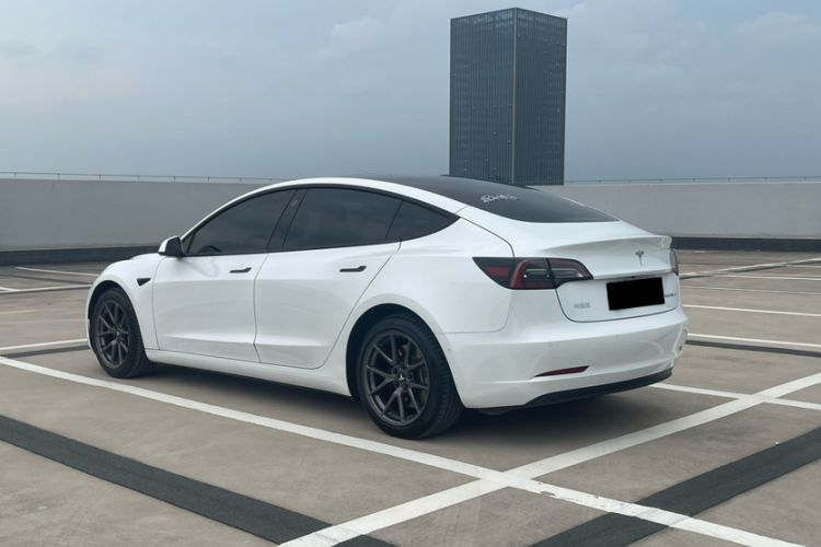 Used Tesla Model 3 2021 Standard Range Rear-Drive Upgraded Version
