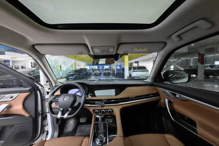 Used Changan CS95 2021 2.0T Four-Wheel Drive Premium Edition
