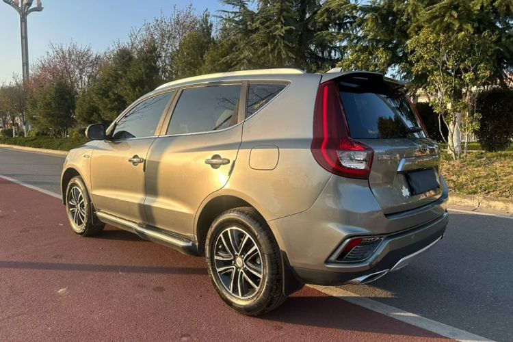 Used Geely Auto Vision X6 2018 1.4T CVT 4G Connected Flagship Edition