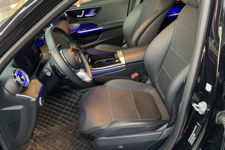 Used Mercedes-Benz C-Class 2023 Facelift C 260 L Left Front Seat