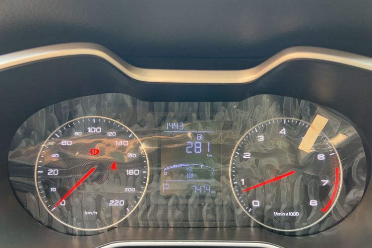 Used MG ZS 2017 1.5L Automatic Luxury Internet Edition