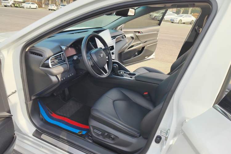 Used Toyota Camry 2021 2.5G Luxury Edition Interior 6