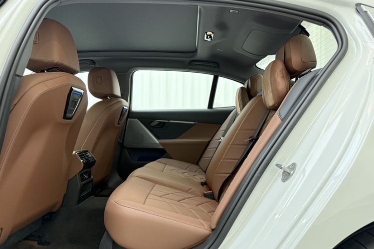 Used BMW i5 2024 eDrive 35L M Sport Package