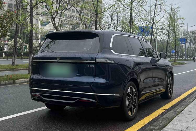 Used Deepal S09 2025 Rear-Drive Ultra+ Exterior 8