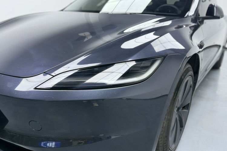 Used Tesla Model 3 2023 Rear-Wheel-Drive Version
