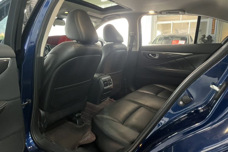 Used Infiniti Q50L 2018 2.0T Comfort Edition China VI Standard