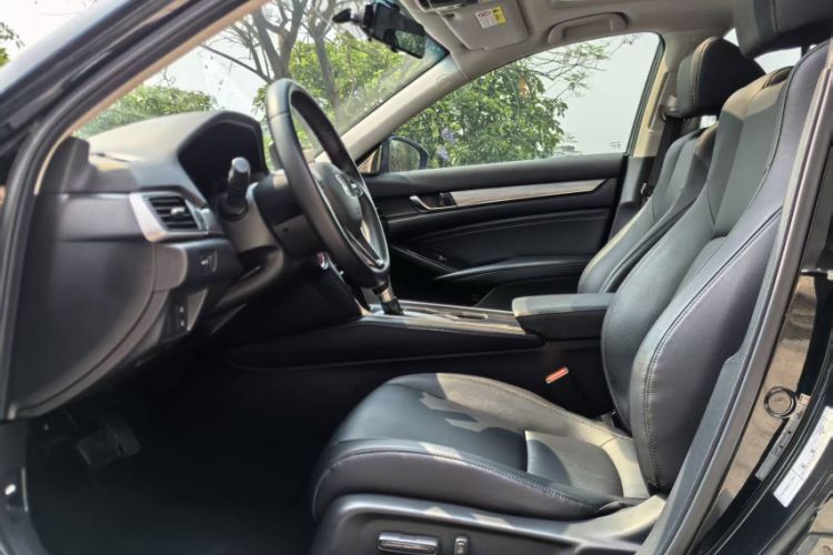 Used Honda Accord 2018 260TURBO Elite Edition China VI Interior 6