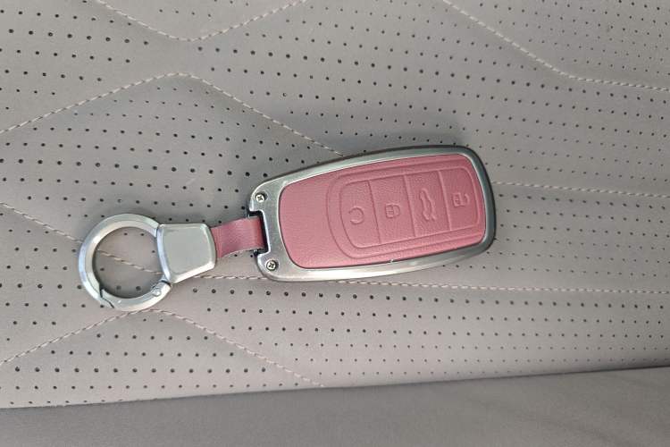 Used Chery Tiggo 8 PLUS 2025 290TGDI DCT Prestige 5-Seater