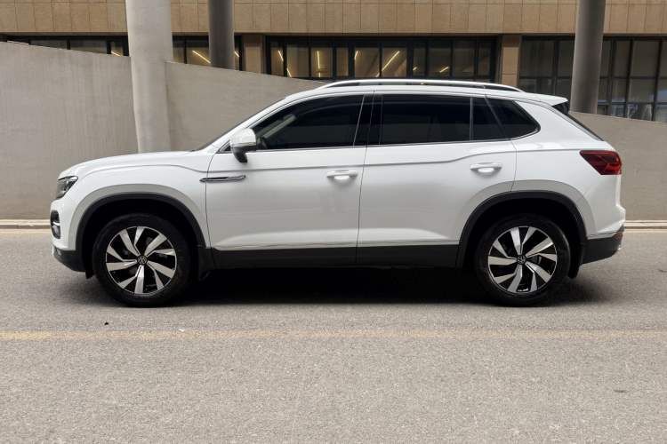 Used Volkswagen Tayron 2022 280TSI Two-Wheel Drive Luxury Smart Connectivity Version Exterior 3