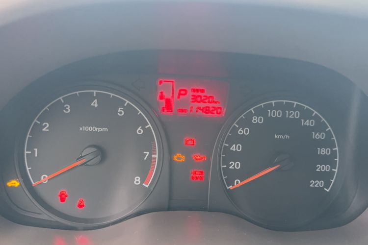 Used Hyundai Verna (older generation) 2013 Sedan 1.4L Automatic Standard GL Model
