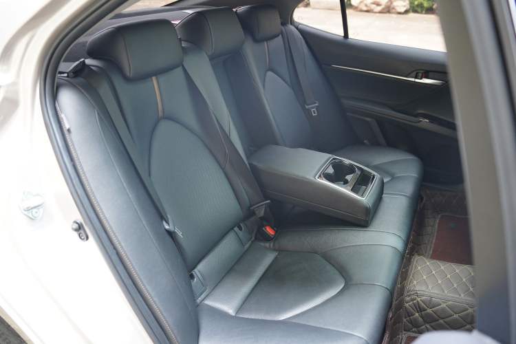 Used Toyota Camry 2021 2.5G Luxury Edition Interior 10