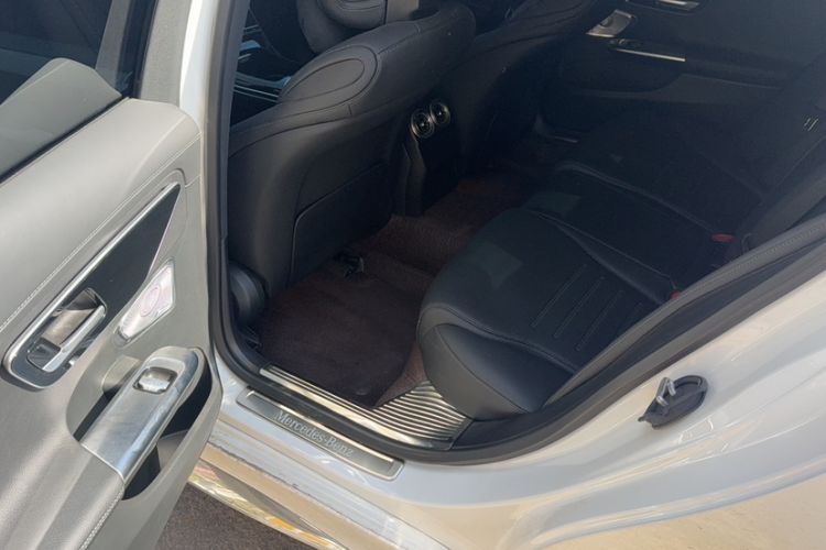 Used Mercedes-Benz C-Class 2024 Restyled C-Class 260 L Sport Edition Interior 3