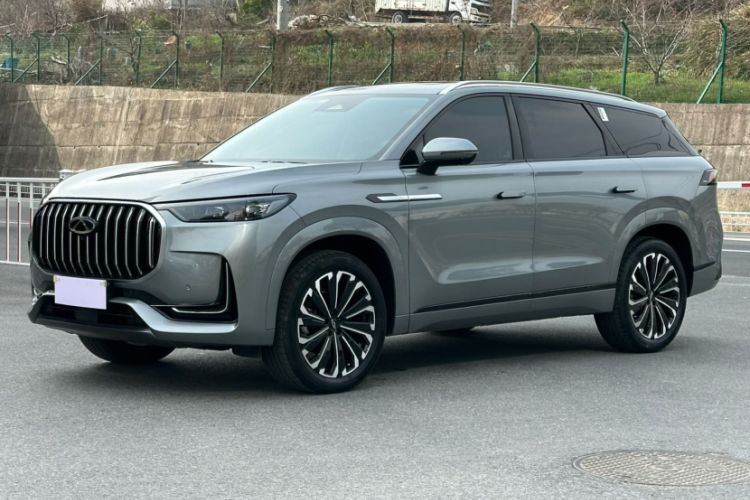 Used Chery Tiggo 9 2023 2.0T Dual-Clutch Two-Wheel Drive Luxury Edition 5 Seats