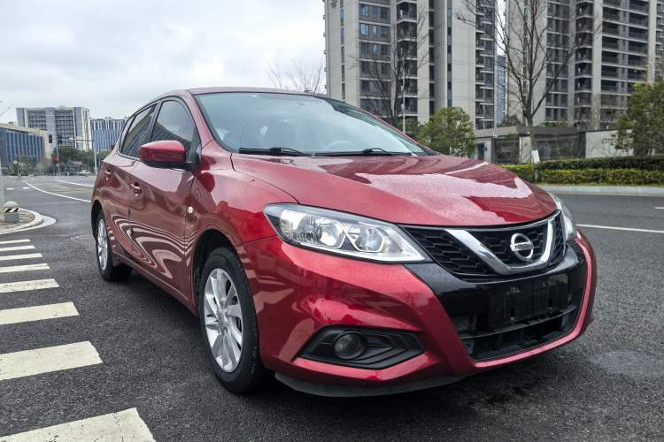 Used Nissan Tiida 2016 1.6L CVT Cool Dynamic Edition