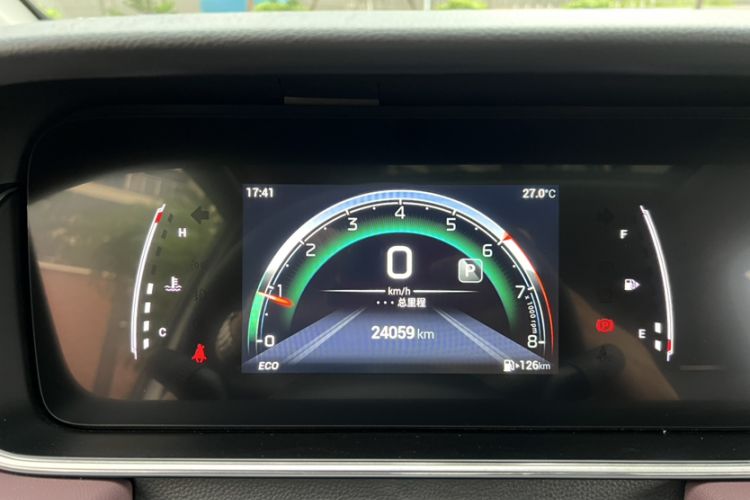 Used GAC Trumpchi M6 2023 PRO 270T DCT Luxury Edition Odometer Close Up
