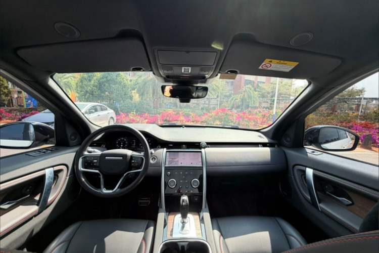 Used Land Rover Discovery Sport 2022 249 PS R-Dynamic S Performance Edition 5 Seats Audio And AC Panel