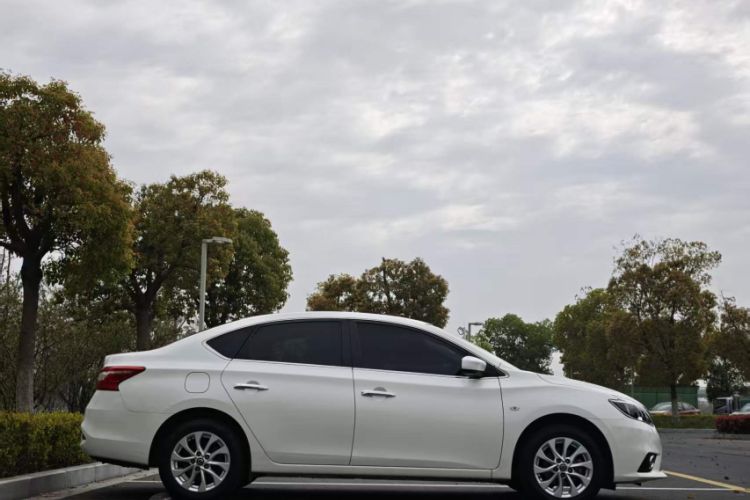 Used Nissan Sylphy 2021 Classic 1.6XL CVT Luxury Edition Exterior 5