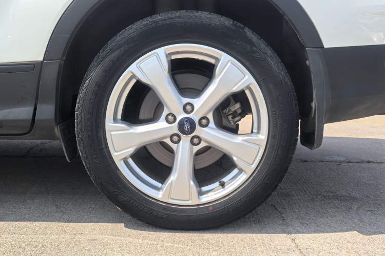 Used Ford Kuga 2017 EcoBoost 180 Two-Wheel-Drive Tiger Leap Model