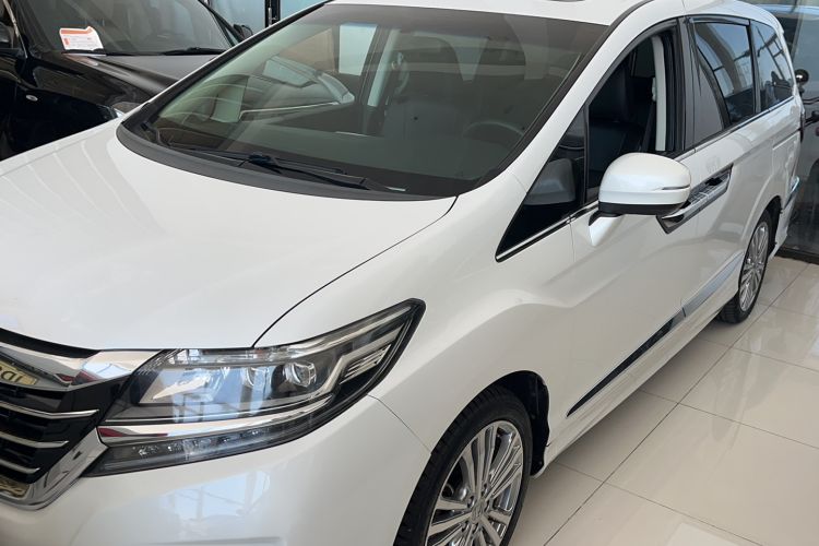 Used Honda Elysion 2016 2.4L Classic Edition
