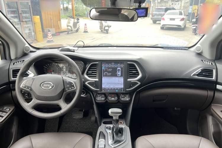 Used GAC Trumpchi GS4 2017 235T Automatic Two-Wheel Drive Luxury Smart Connectivity Version
