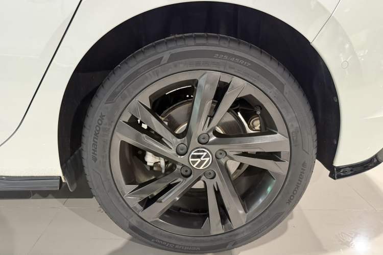 Used Volkswagen Golf 2021 280TSI DSG R-Line
