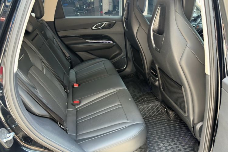 Used Hongqi HS3 2023 1.5T Two-Wheel Drive Shanwei Edition Interior 11