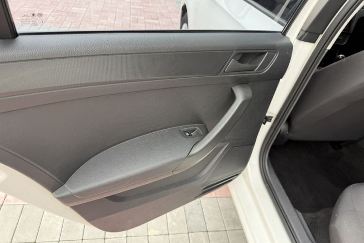 Used Volkswagen Santana 2019 1.5L Manual Fashion Edition China VI Standard Interior 8