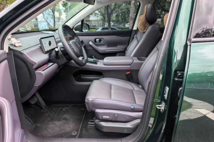 Used Leapmotor C16 2024 Pure Electric 520 Deluxe Edition