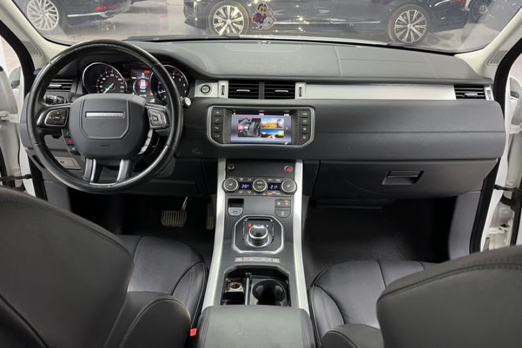 Used Land Rover Range Rover Evoque 2017 2.0T SE Smart Glow Edition
