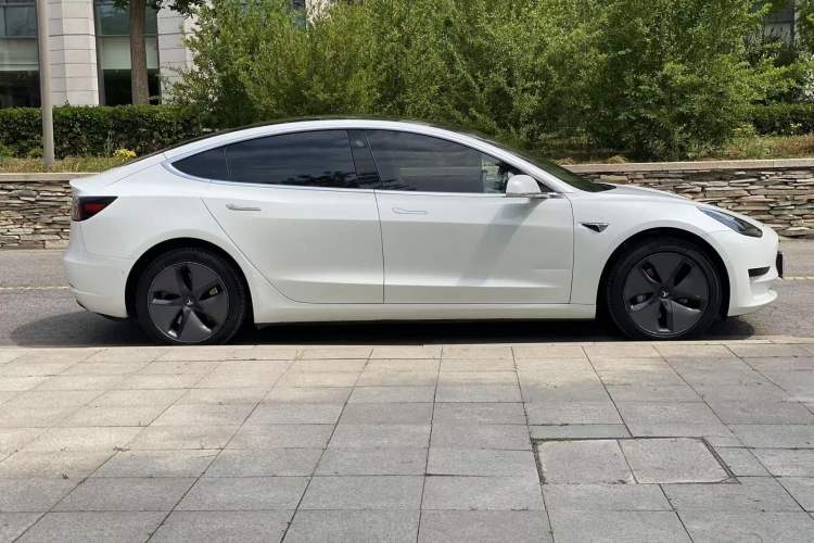 Used Tesla Model 3 2019 Standard Range Rear-Wheel Drive Upgraded Version (52 kWh)
