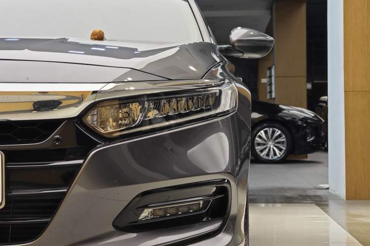 Used Honda Accord 2018 260TURBO Luxury Edition China VI Exterior 3