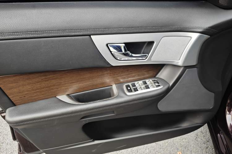 Used Jaguar XF 2013 XF 3.0 SC Prestige Edition