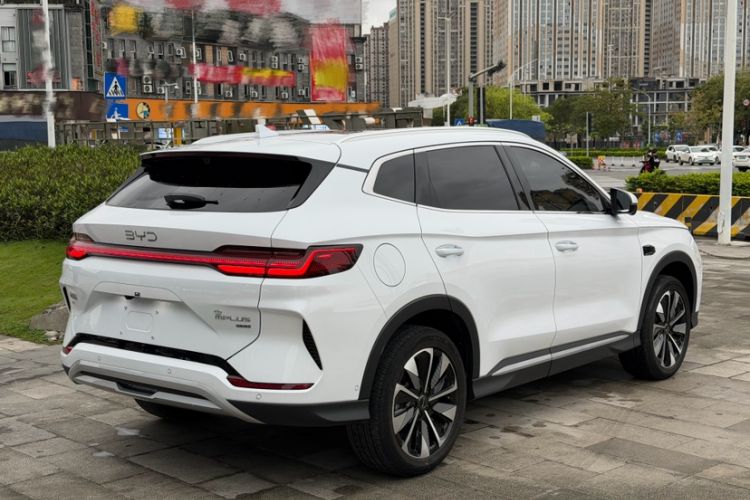 Used BYD Song PLUS New Energy 2025 EV Smart Drive Edition 605km Flagship Model Exterior 6