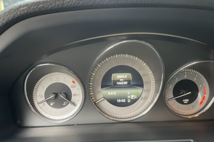 Used Mercedes-Benz GLK-Class 2013 Facelift GLK 300 4MATIC Fashion Edition