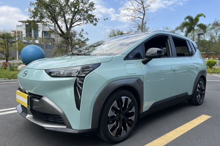 Used AION Y 2022 70 Tech Edition Lithium Iron Phosphate