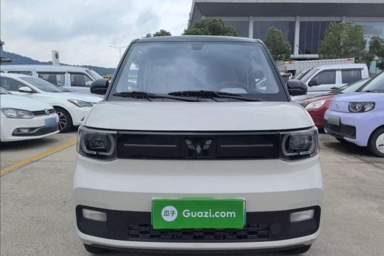 Used Wuling Hongguang MINIEV 2022 Macaron Premium Model – Lithium Iron Phosphate