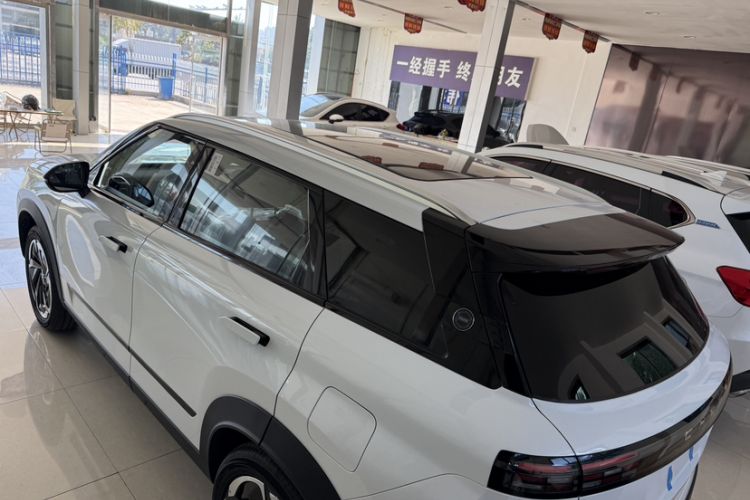 Used Chery Tiggo 7 C-DM 2025 1.5T 120KM Luxury Trim
