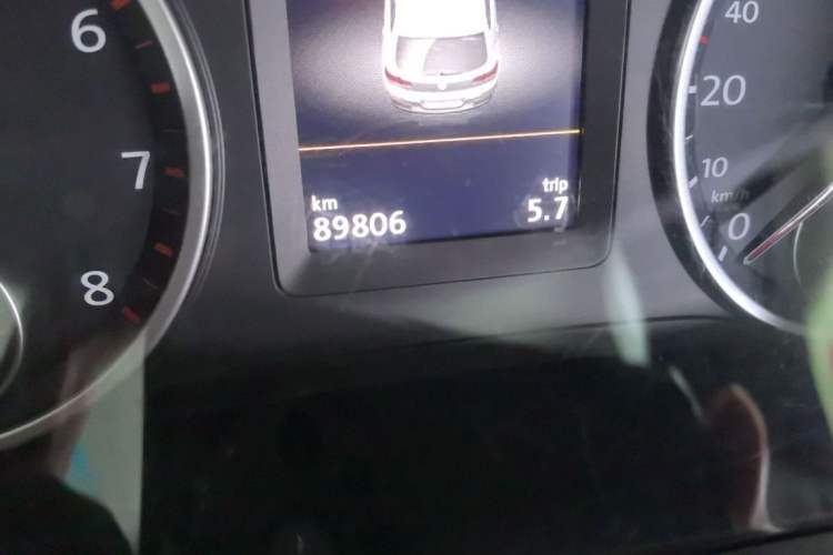 Used Volkswagen Tiguan L 2015 1.8TSI Automatic All-Wheel-Drive Luxury Model