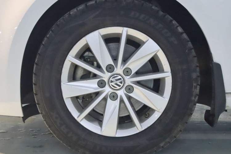 Used Volkswagen Golf 2014 1.6L Manual Fashion Edition