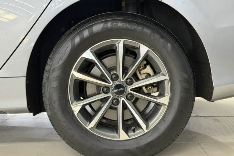 Used BYD Destroyer 05 2023 Champion Edition DM-i 55KM Luxury Model Exterior 7