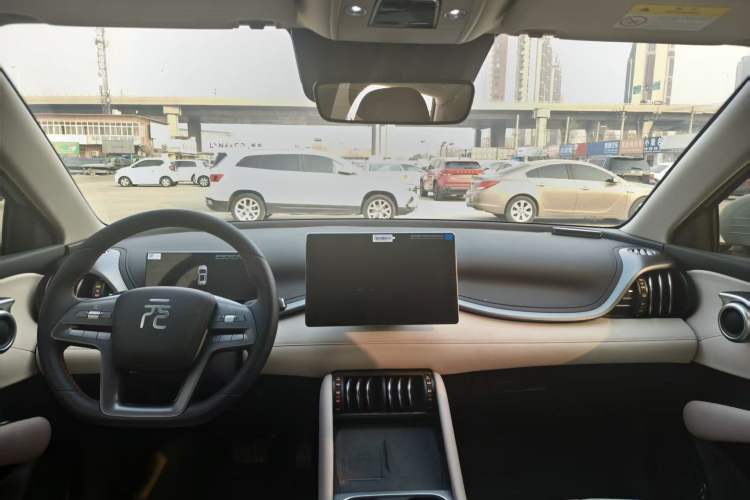 Used BYD Yuan PLUS 2025 Intelligent Driving Version 430 KM – Leading Edition