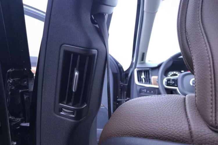 Used Volvo S90 New Energy 2020 T8 e-Drive Hybrid – Zhiyi Luxury Edition Interior 7