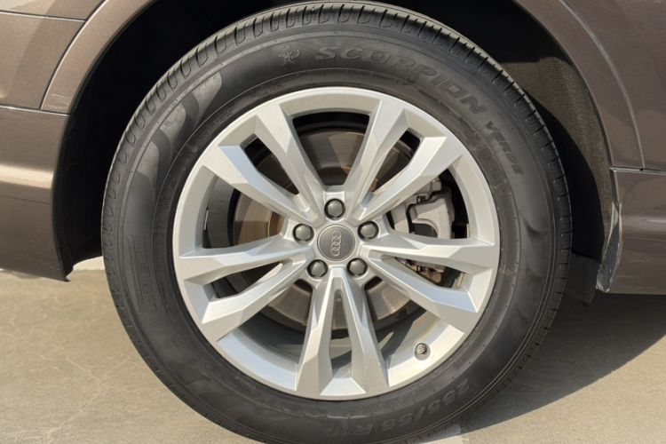 Used Audi Q7 2016 45 TFSI Technology Edition
