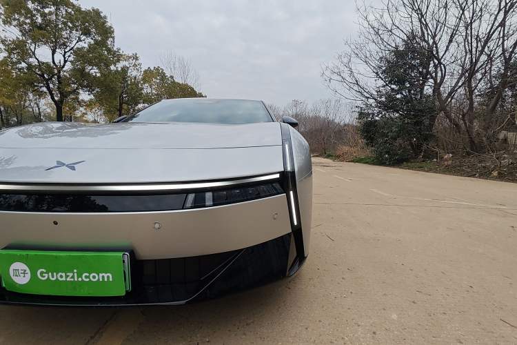 Used XPeng P7 2025 Model—702 Long Range Ultra Exterior 11