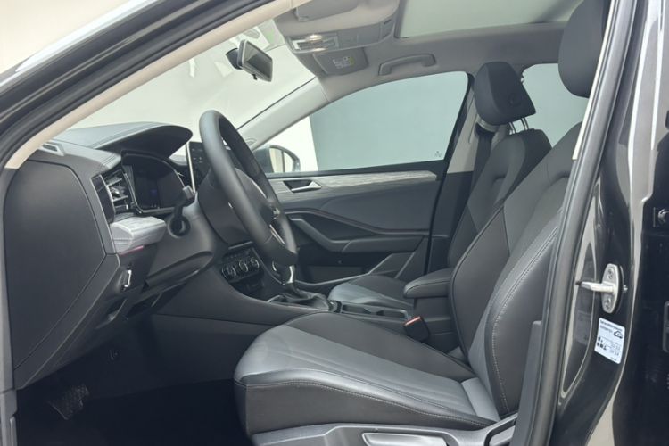 Used Volkswagen Sagitar 2026 Model 30 Million Units Selected 300TSI DSG Surpassing Edition
