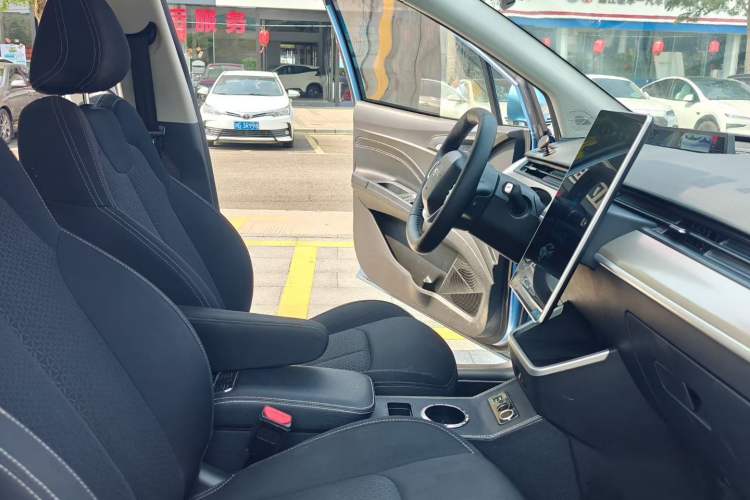 Used NETA V 2021 Standard Range Entertainment Version – Upgraded Model