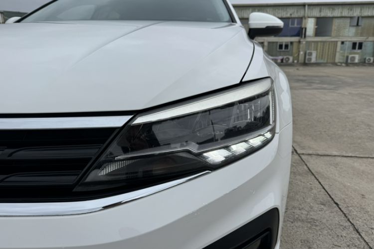 Used Volkswagen Lamando 2019 230TSI DSG Fashion Edition China VI