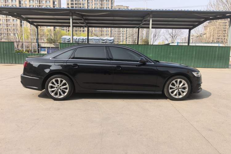 Used Audi A6L 2018 30th Anniversary Edition 35 TFSI Fashion Model
