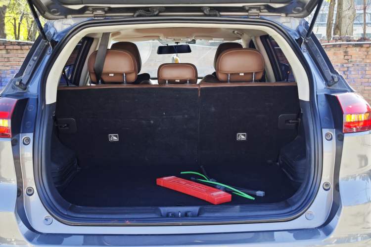 Used Geely Auto Emgrand X7 Sport 2021 1.8TD DCT Two-Wheel Drive Asian Games Edition Trunk